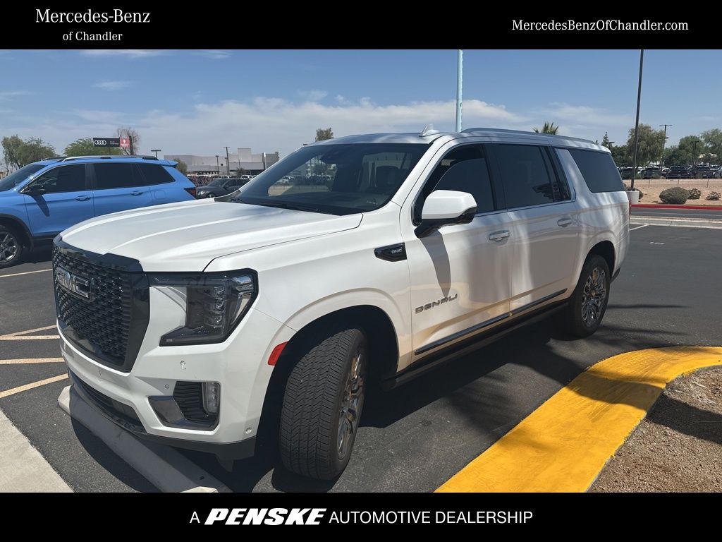 2023 GMC Yukon XL Denali Ultimate Hero Image