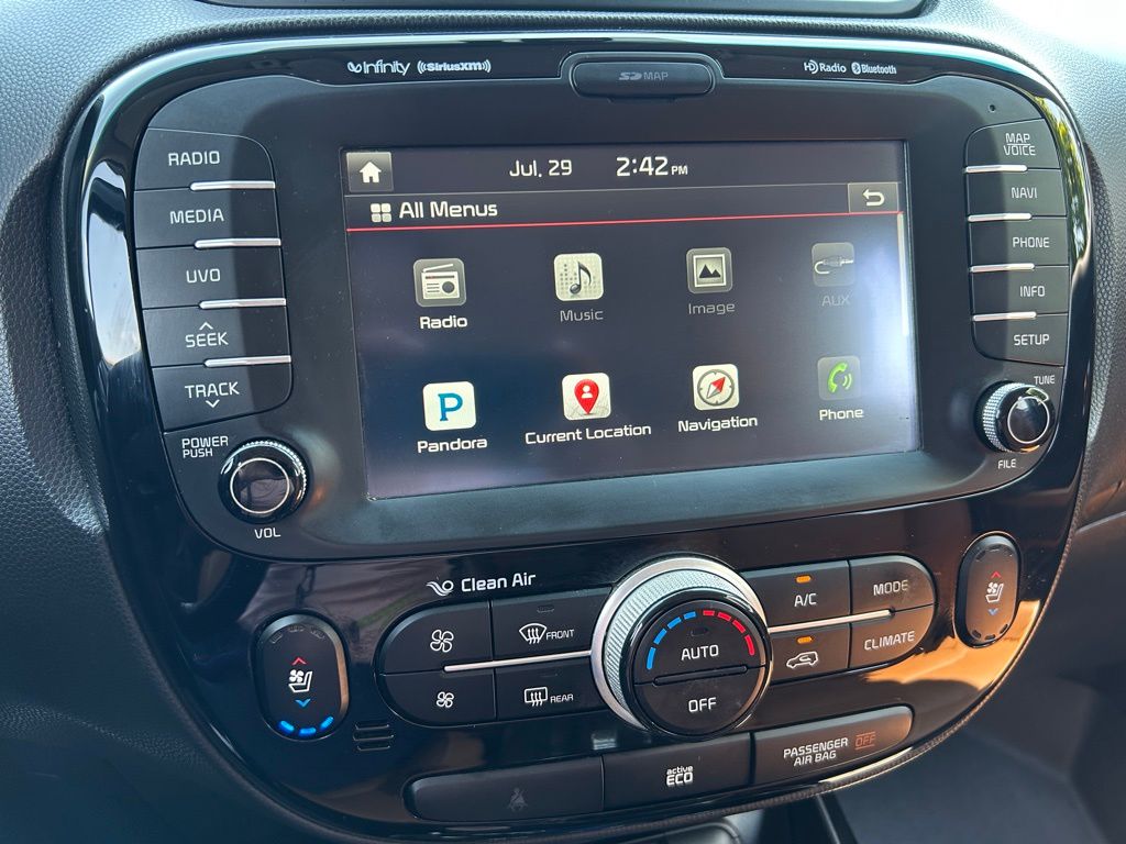 Thumbnail: 2016 Kia Soul - 32