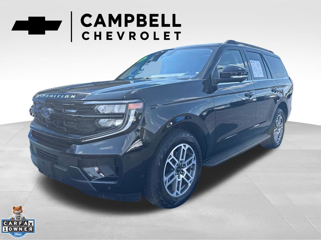 Black Metallic 2025 Ford Expedition SUV / Crossover Four-Wheel Drive Automatic