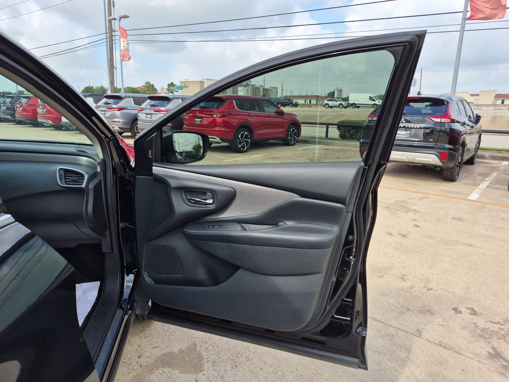 2023 Nissan Murano SV Black at Central Houston Nissan