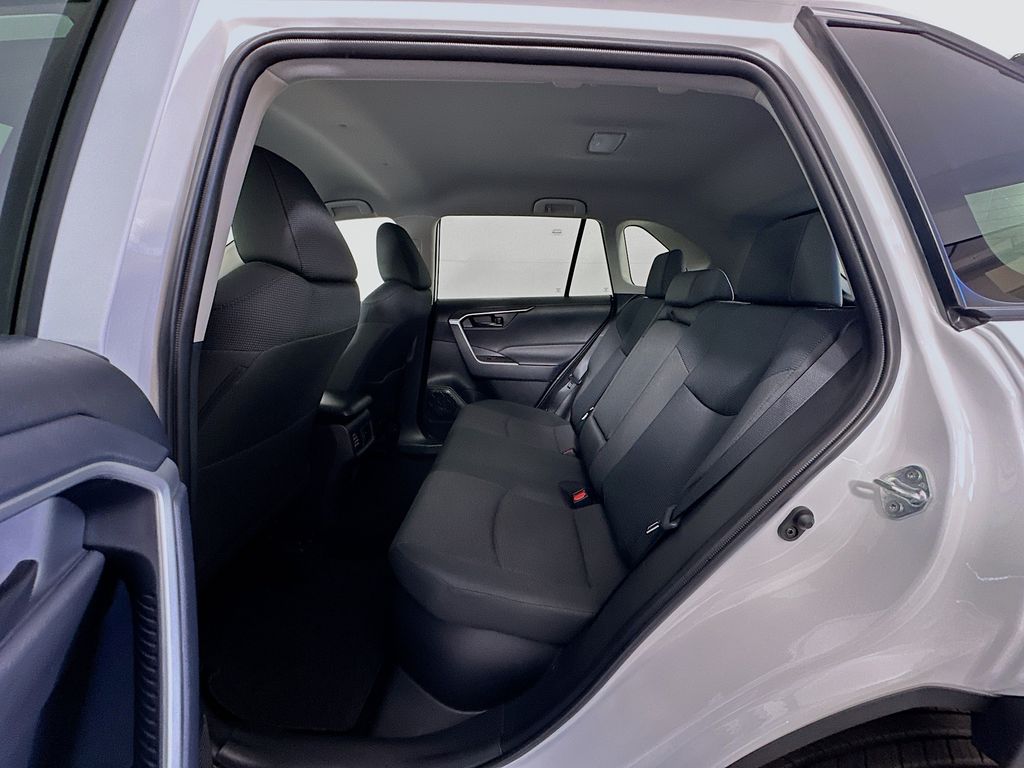 Thumbnail: 2025 Toyota RAV4 - 23