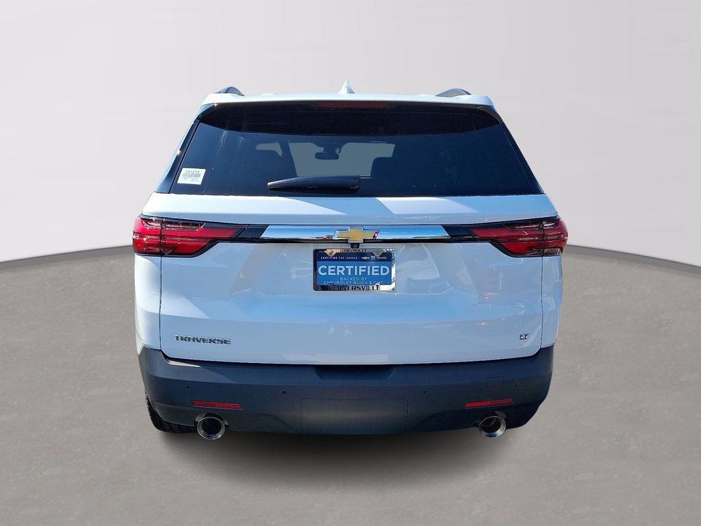 Thumbnail: 2023 Chevrolet Traverse - 5