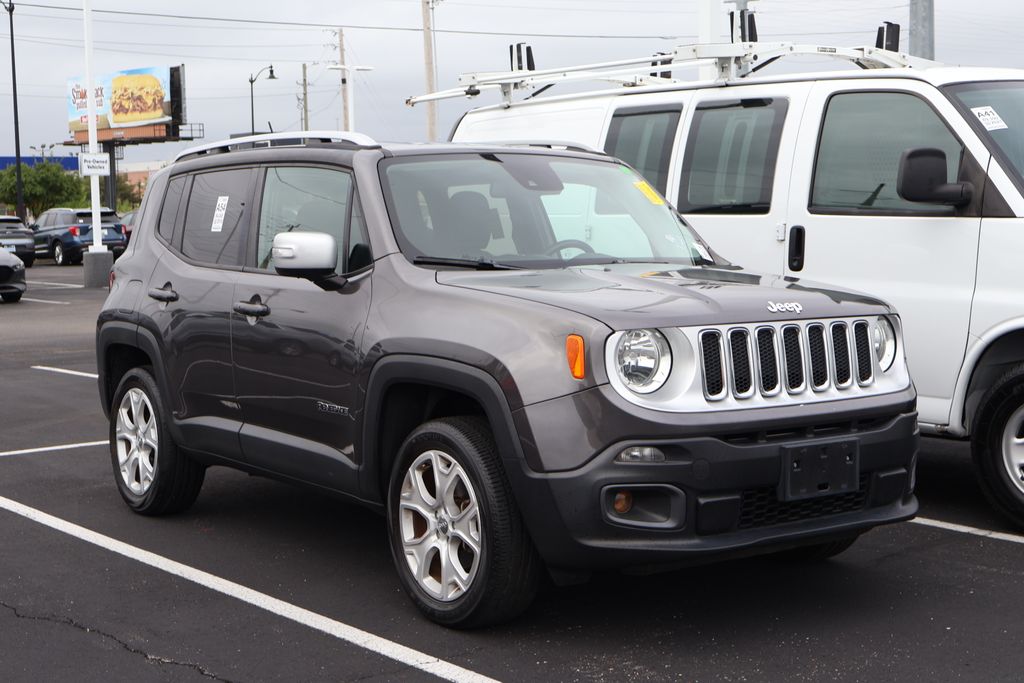 Thumbnail: 2016 Jeep Renegade - 3