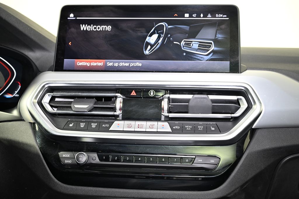 Thumbnail: 2023 BMW X4 - 18