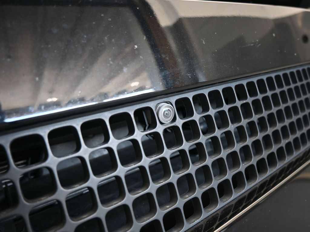 Used 2023 Black Land Rover X image 45