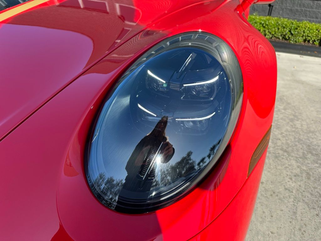 Thumbnail: 2026 Porsche 911 - 13