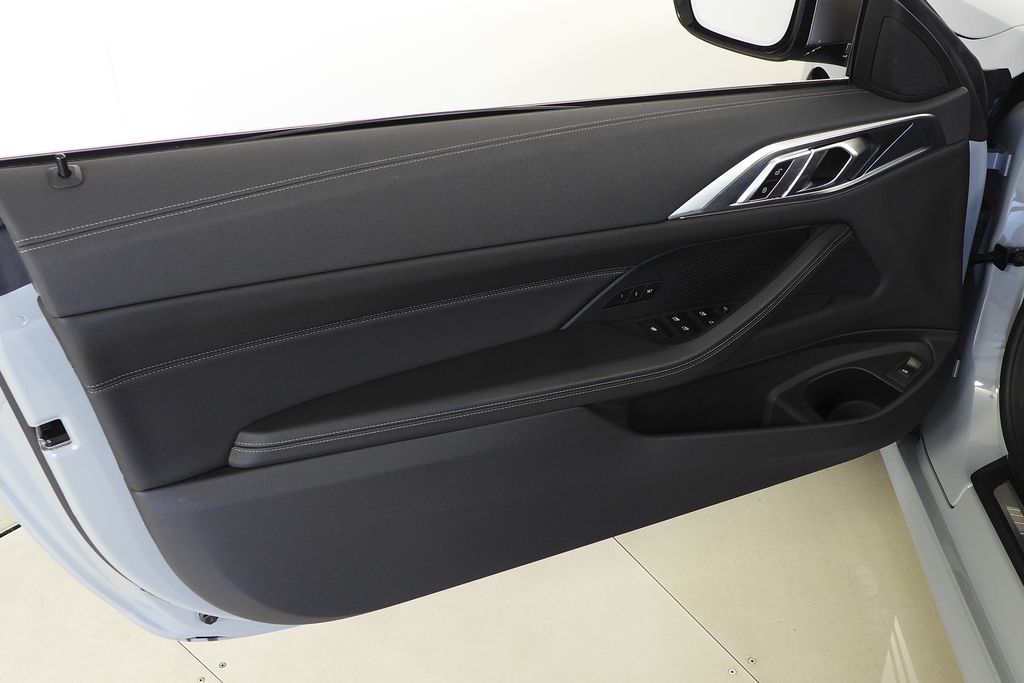 Thumbnail: 2023 BMW 4 Series - 11