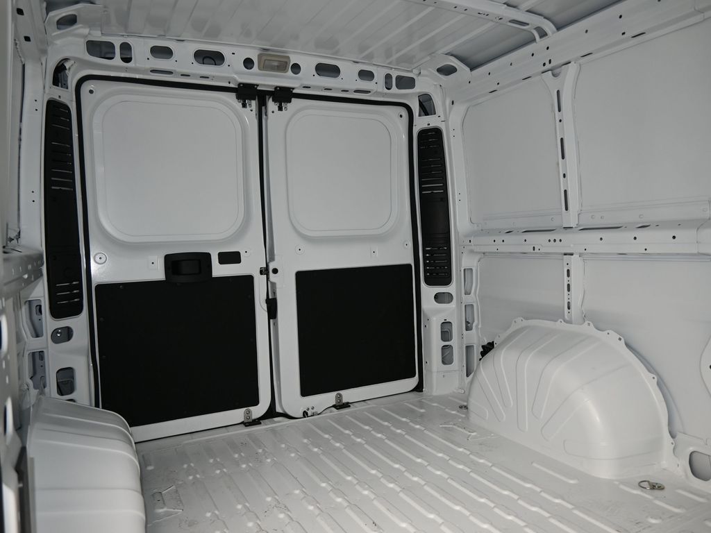 New 2026 Bright White Clearcoat Ram  image 23