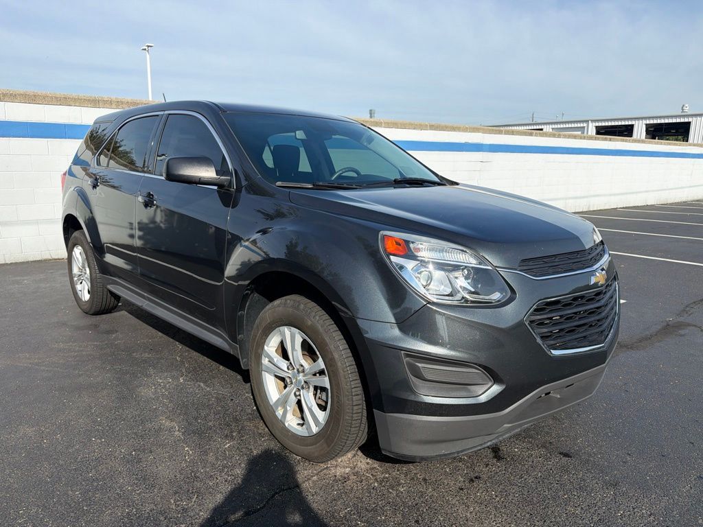 Thumbnail: 2017 Chevrolet Equinox - 7
