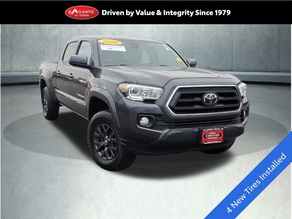 2020 Toyota Tacoma SR5's photo
