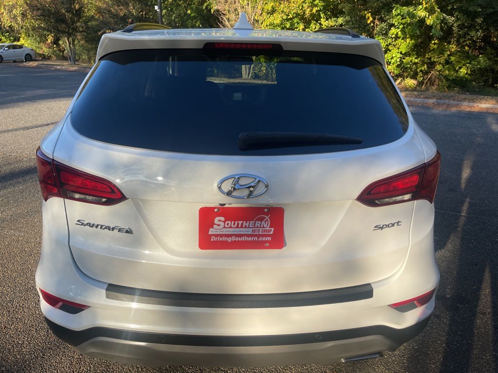 2017 Hyundai Santa Fe Sport 2.4 Base 7