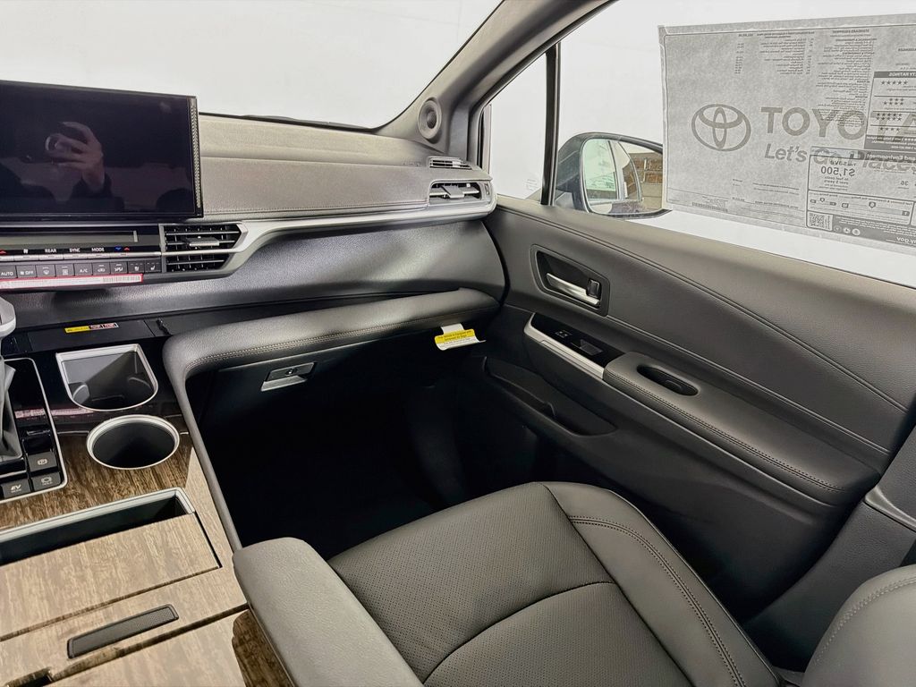 New 2026 Toyota Sienna Van
