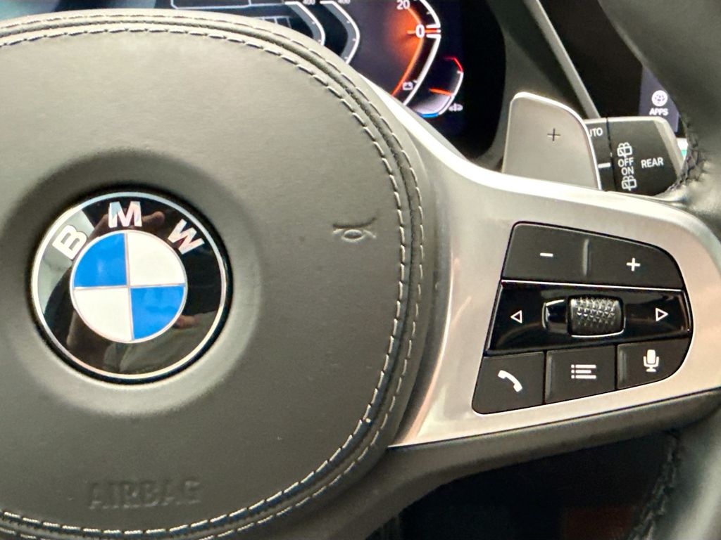 Thumbnail: 2023 BMW X5 - 12