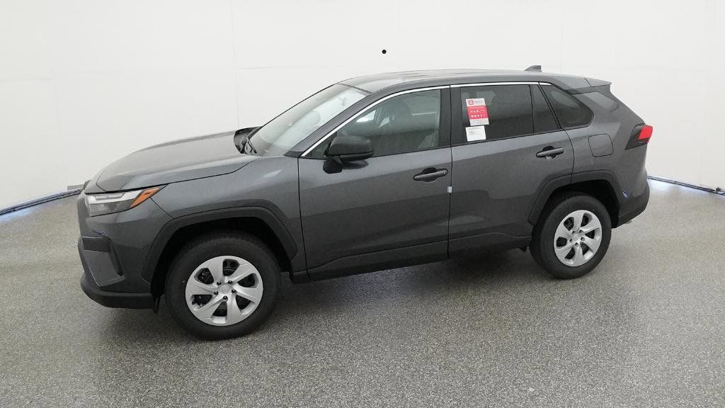 Thumbnail: 2025 Toyota RAV4 - 17