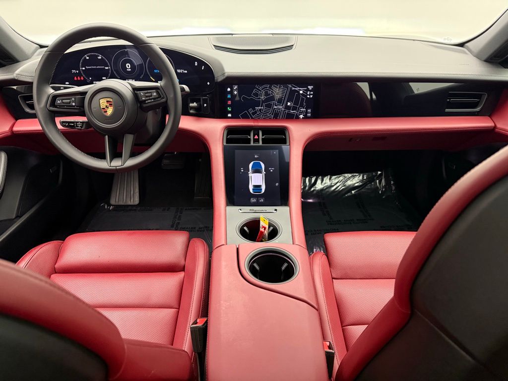 2022 Porsche Taycan  21