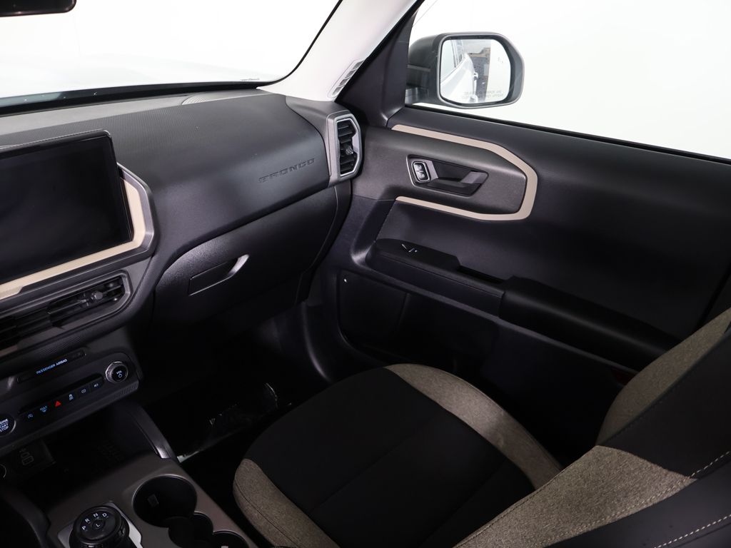 Used 2025 White Ford Big Bend image 34