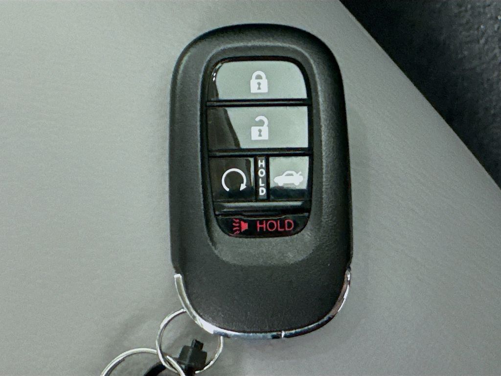 Used Car 2025 Honda Pilot  Ex-l For Sale Under $50,000 In Austin, Texas