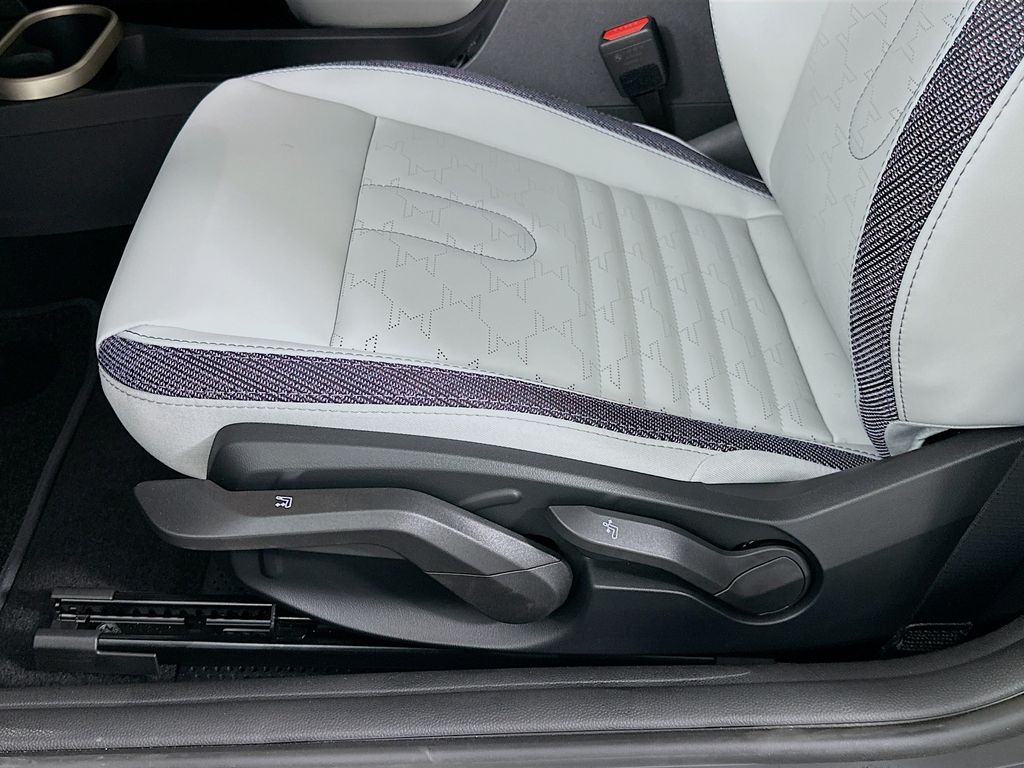 Thumbnail: 2026 MINI Cooper - 20