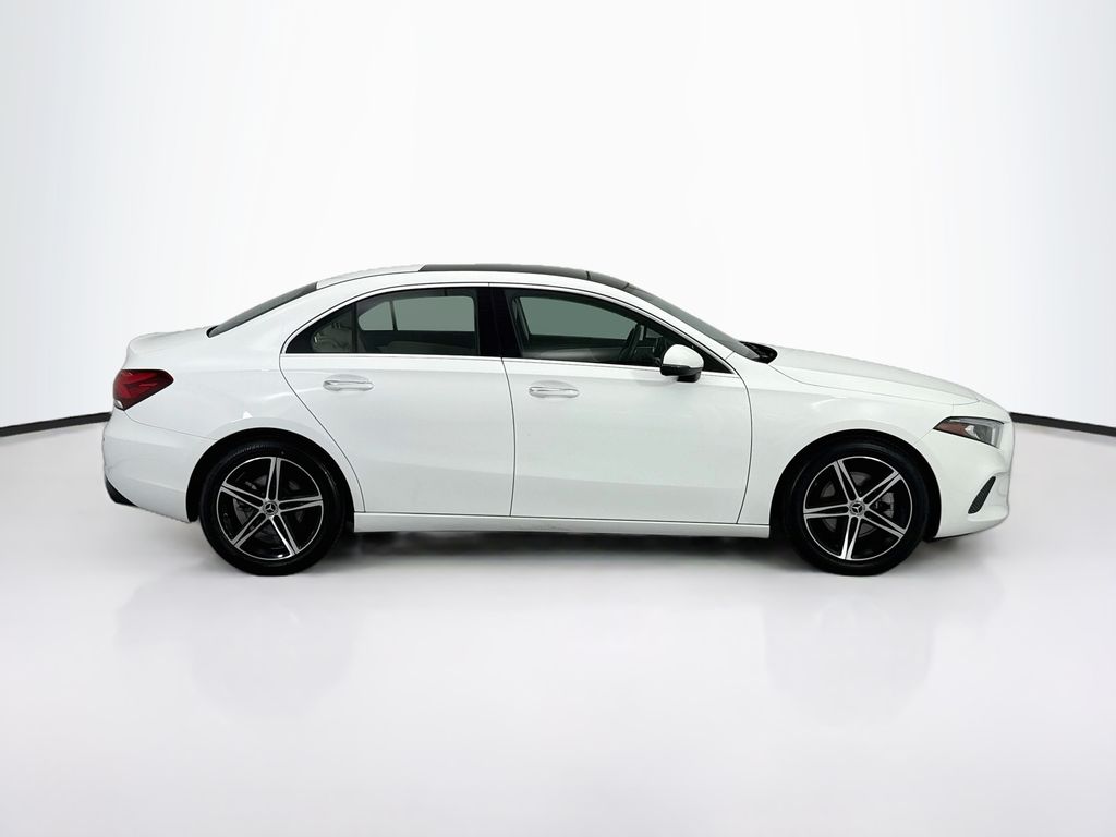 Thumbnail: 2022 Mercedes-Benz A-Class - 4