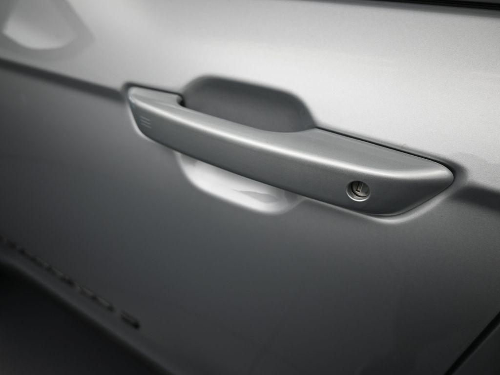 New 2025 Silver Zynith Jeep Limited image 26