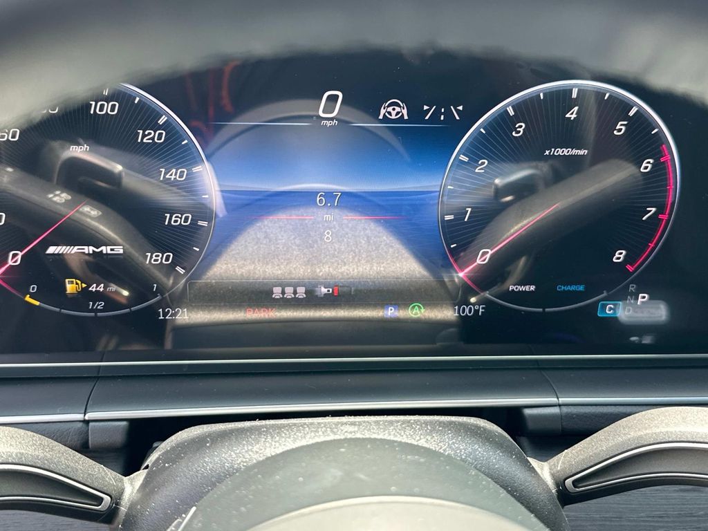 Thumbnail: 2026 Mercedes-Benz GLE - 26