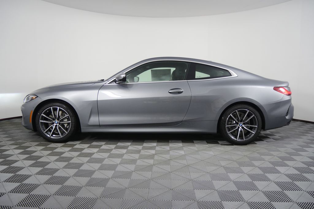 Thumbnail: 2026 BMW 4 Series - 6