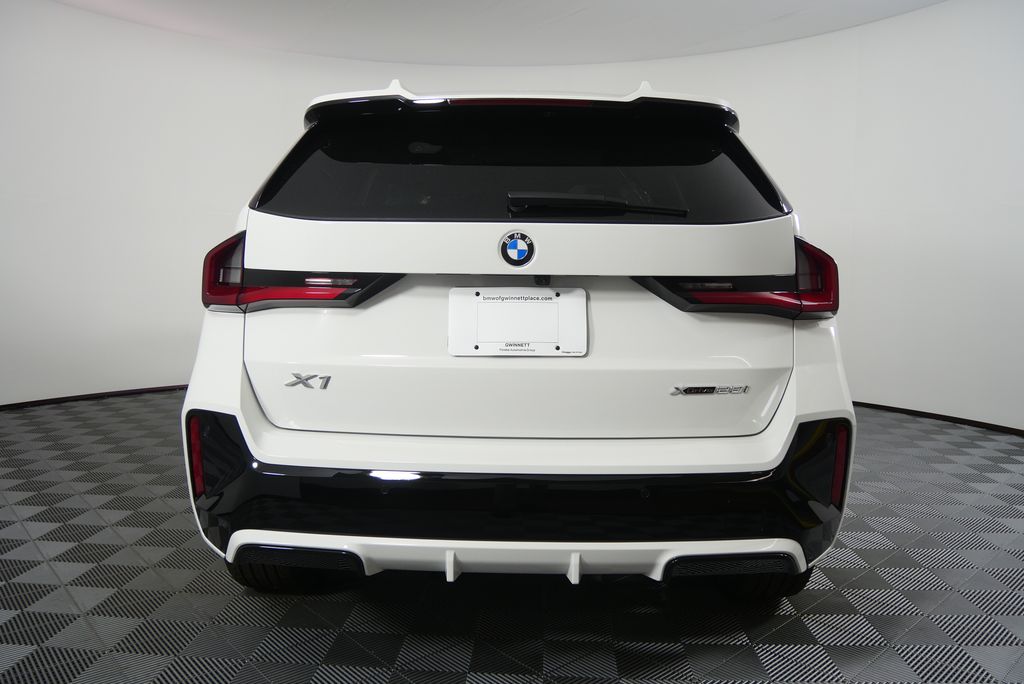 Thumbnail: 2026 BMW X1 - 4