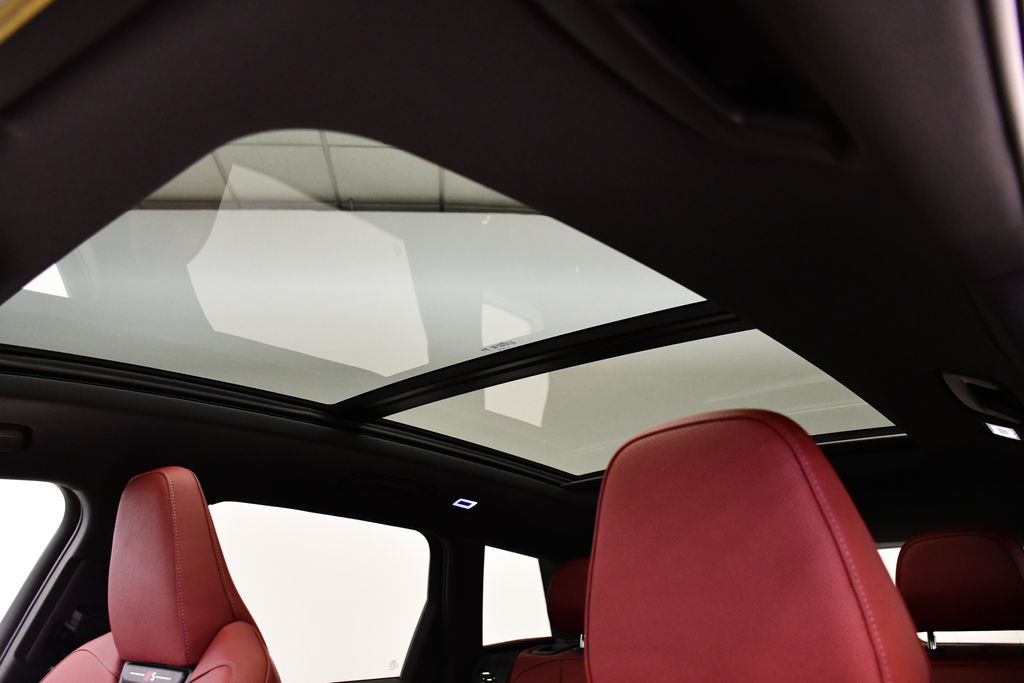 2025 Audi e-tron Premium 16