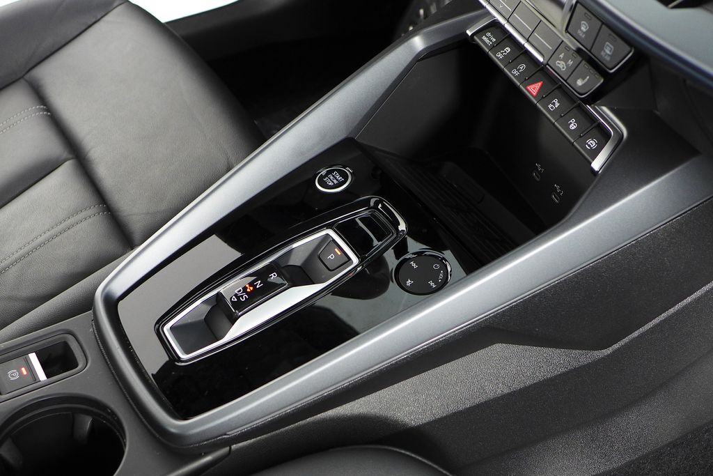 Thumbnail: 2025 Audi A3 - 15