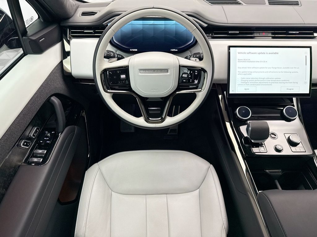 Thumbnail: 2023 Land Rover Range Rover Sport - 13