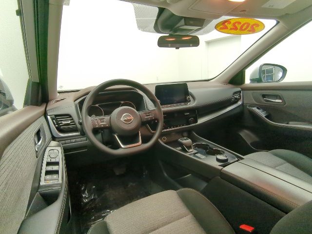 2022 Nissan Rogue SV - Photo 20