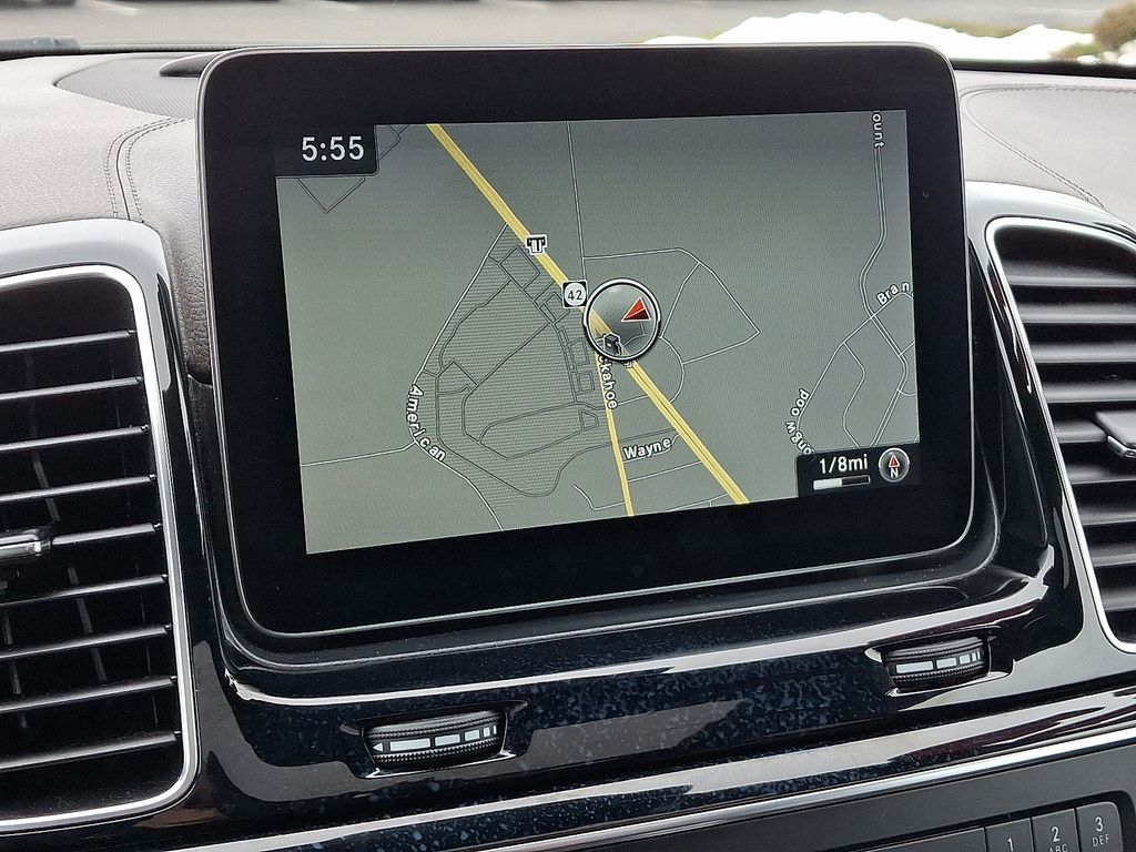 Thumbnail: 2019 Mercedes-Benz GLS - 20