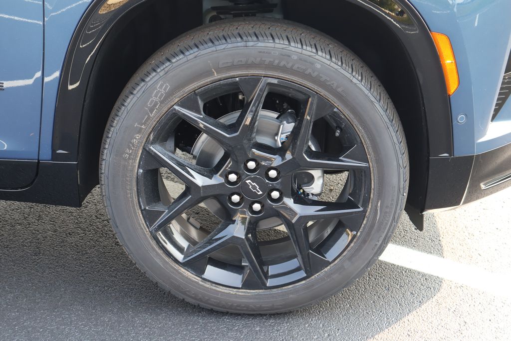 Thumbnail: 2026 Chevrolet Traverse - 11