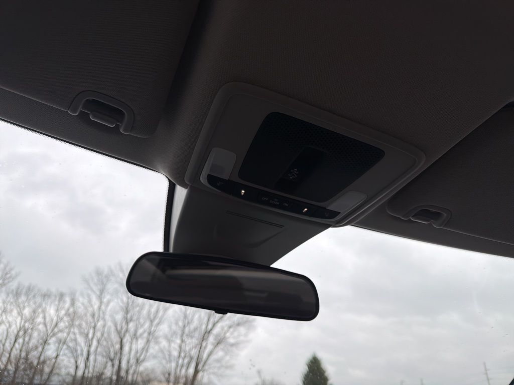 Thumbnail: 2023 Honda Civic - 14