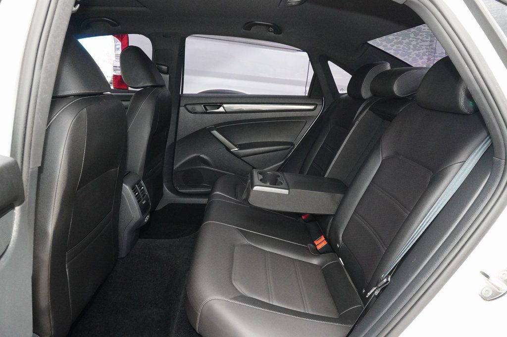 Used Car 2022 Volkswagen Passat  2.0t R-line For Sale Under $20,000 In Weatherford, Texas