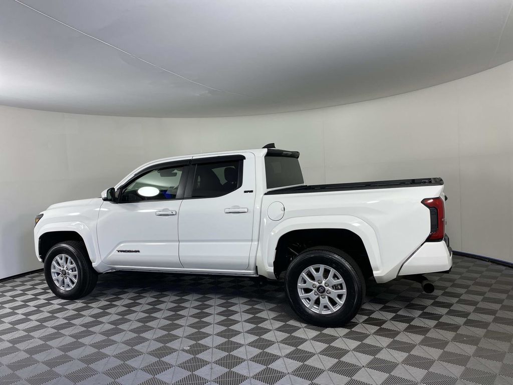 2025 Toyota Tacoma SR5 Ice - Grieco Acura - Image 5