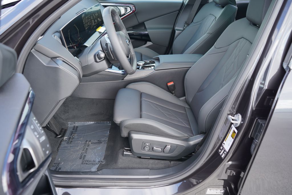 Thumbnail: 2026 BMW X3 - 10