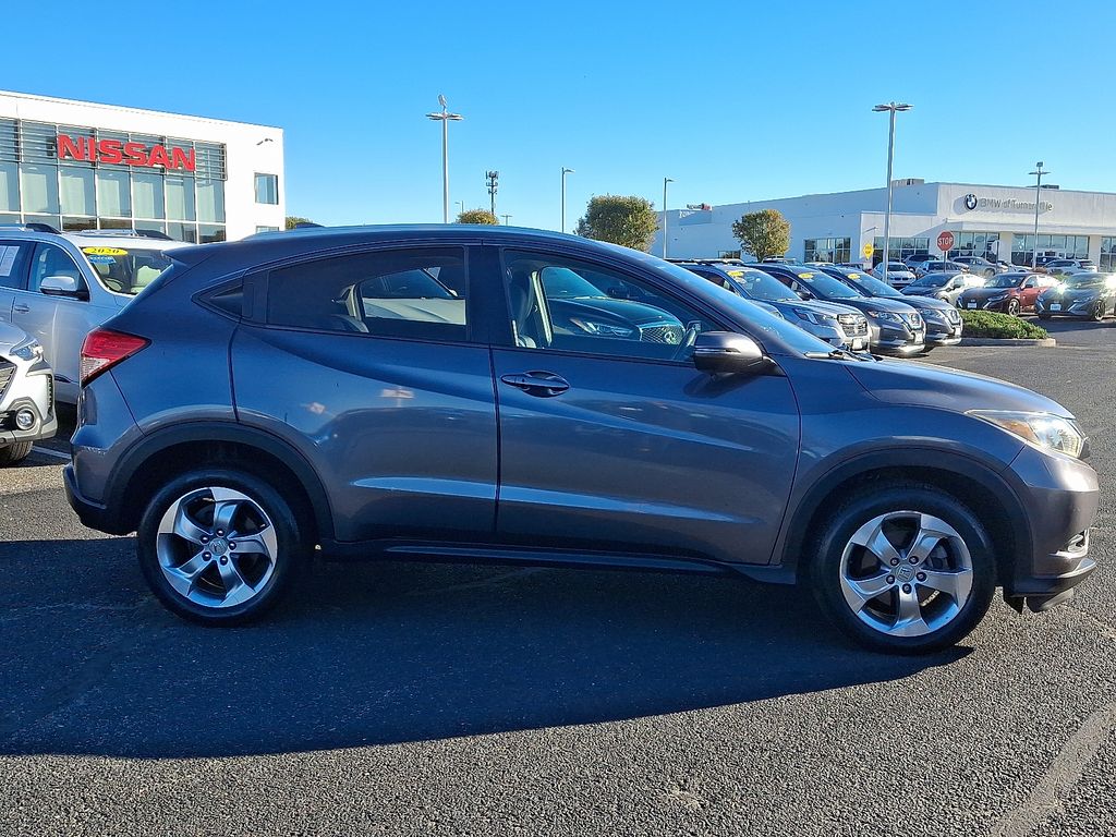 Thumbnail: 2017 Honda HR-V - 7