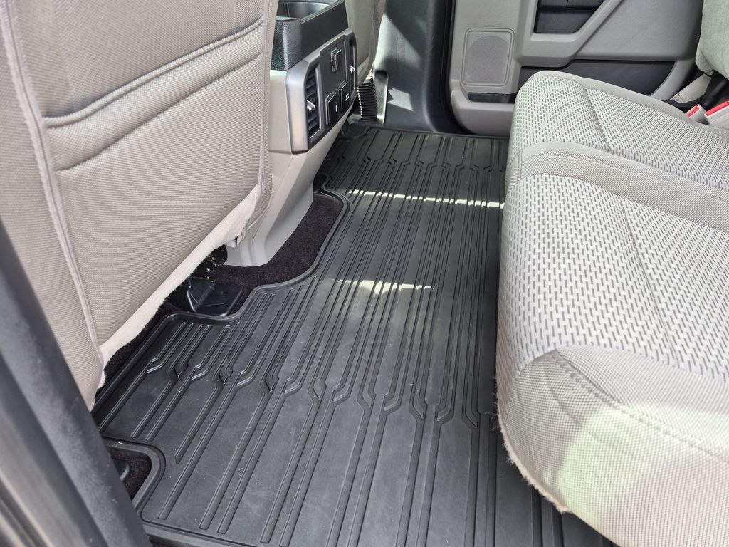 Used Car 2018 Ford F-150  Xlt For Sale Under $25,000 In Austin, Texas