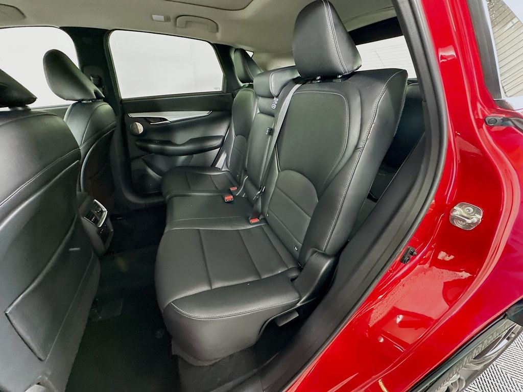 Thumbnail: 2022 INFINITI QX50 - 25