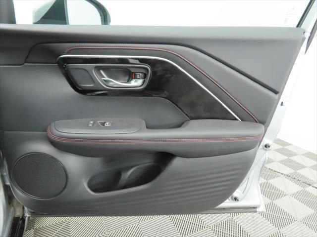 Thumbnail: 2025 Acura ADX - 25