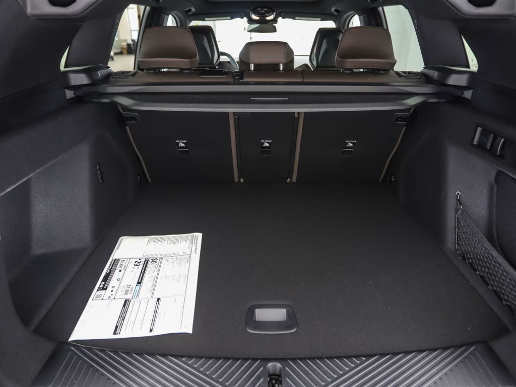 Thumbnail: 2025 BMW X3 - 24