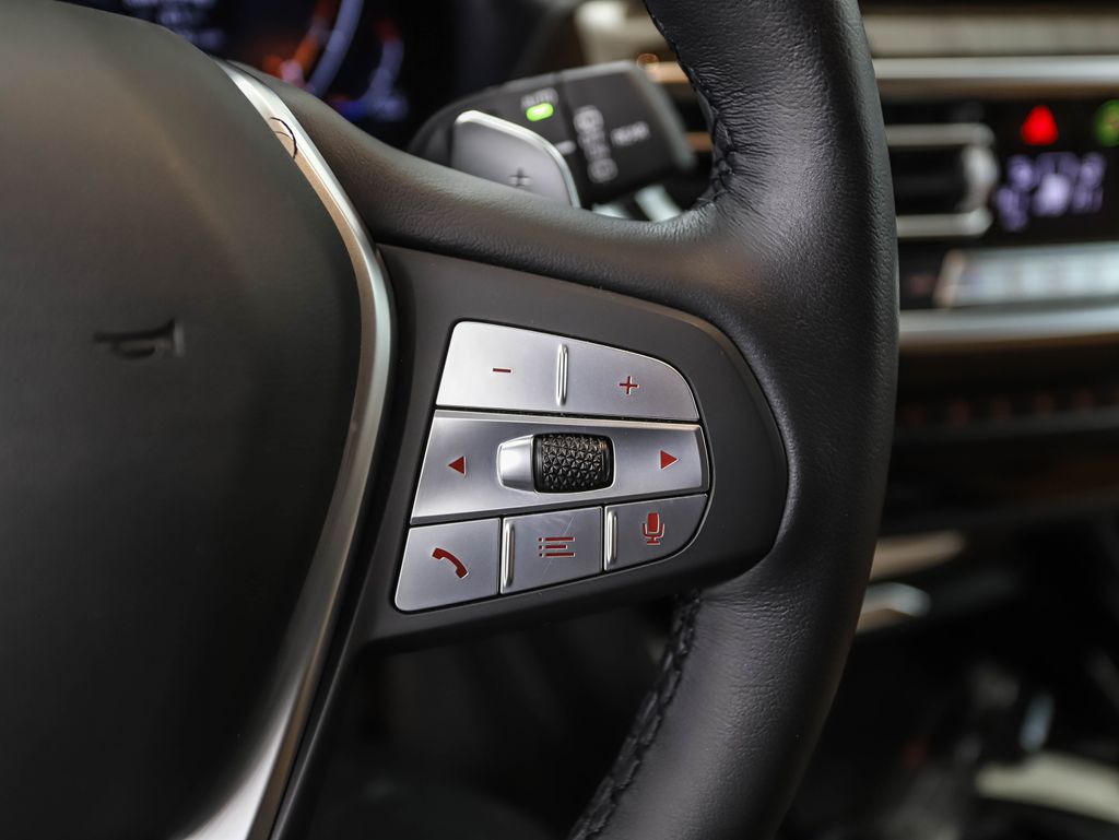 Thumbnail: 2023 BMW X3 - 13