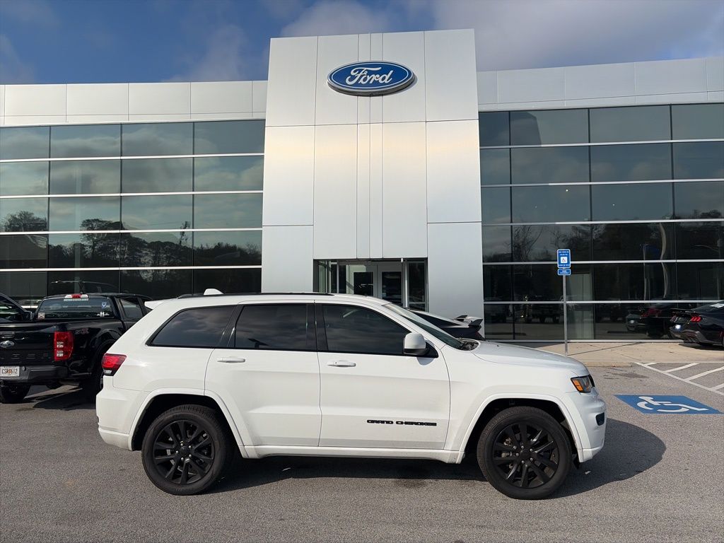 2018 Jeep Grand Cherokee Altitude 4x4