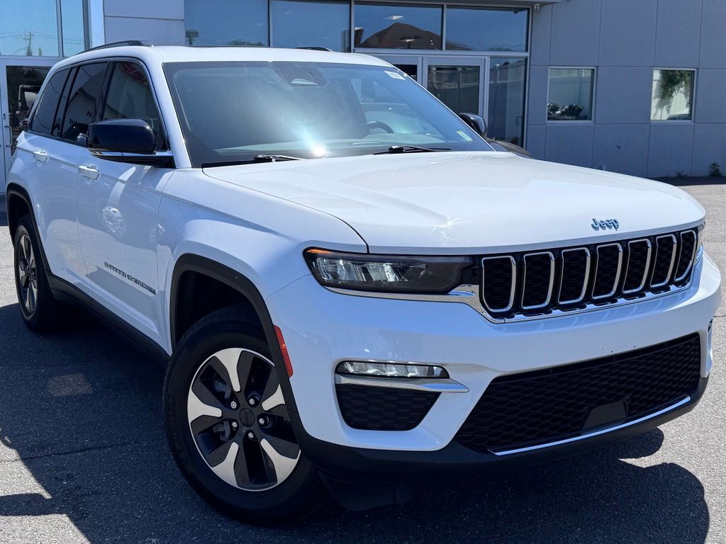 2023 Jeep Grand Cherokee 4xe 4WD