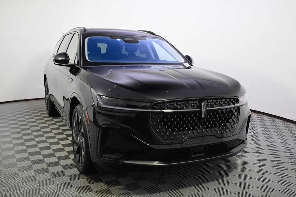 New 2026 Black Lincoln Reserve image 9