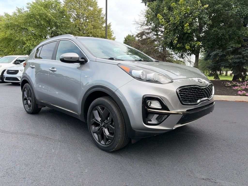 Used 2020 Gray Kia S image 3