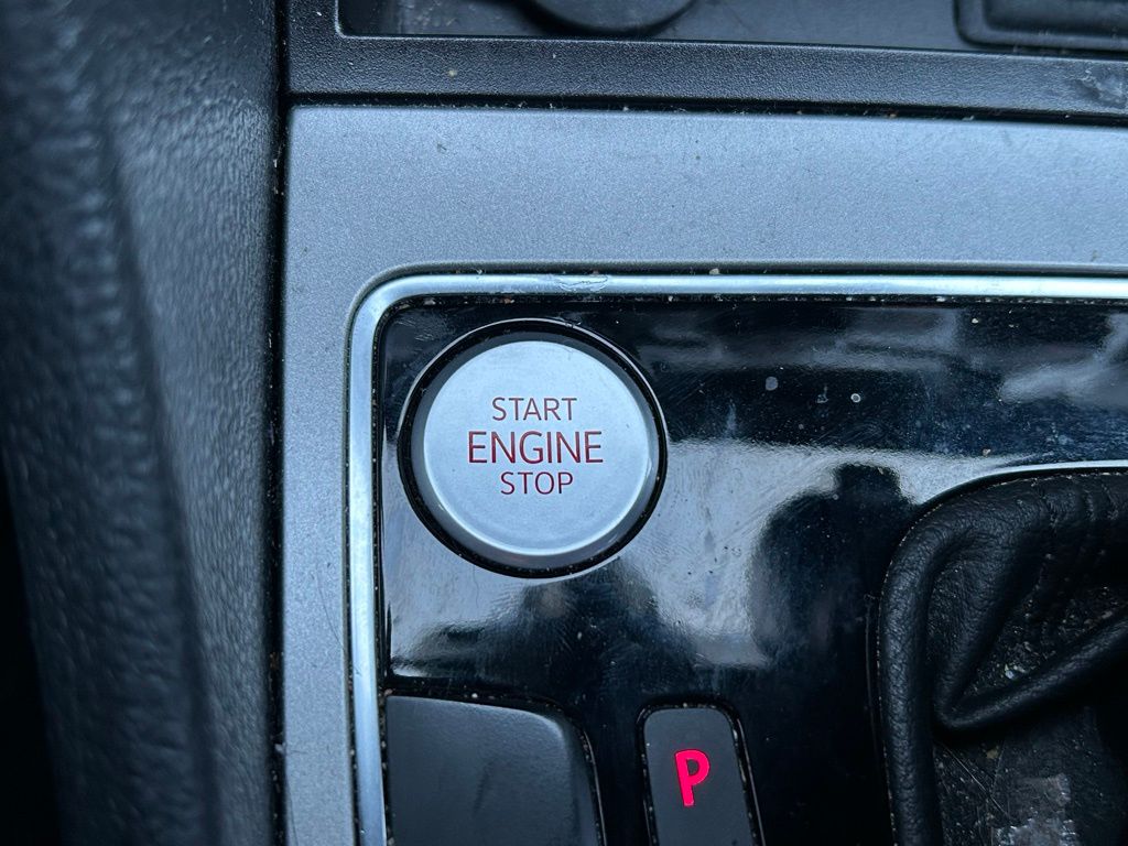 Thumbnail: 2022 Volkswagen Passat - 29