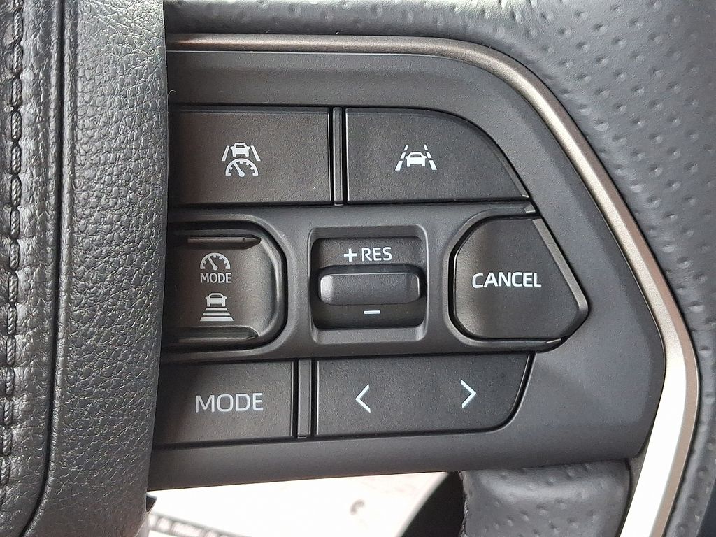 Thumbnail: 2025 Toyota 4Runner - 22