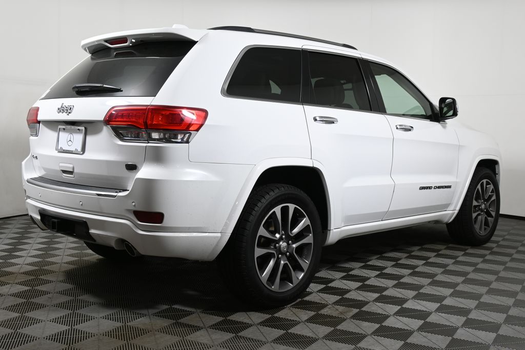 2018 Jeep Grand Cherokee Overland 7